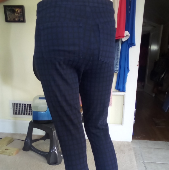 Spanx navy blue plaid leggings - Picture 9 of 9